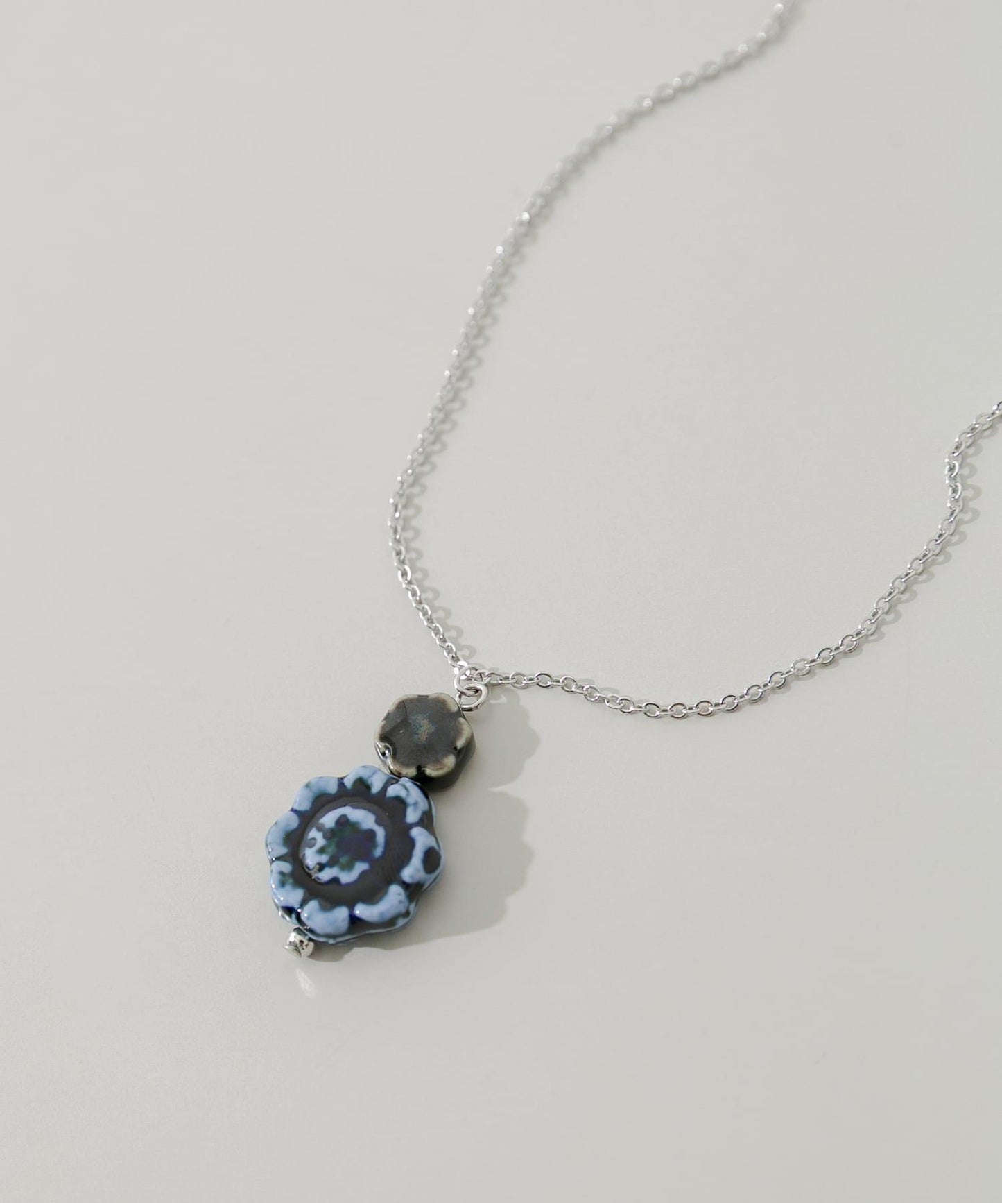 花卉圖案吊墜項鍊