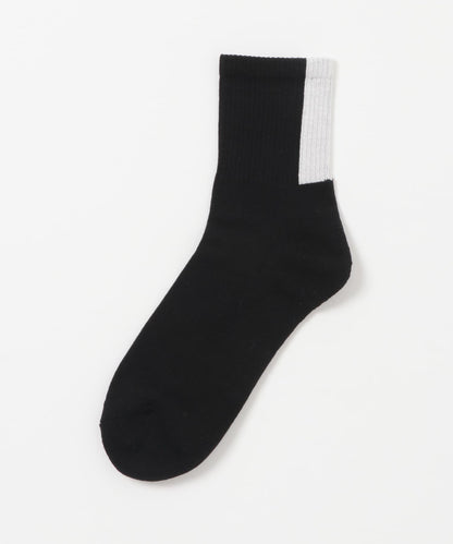 UR TECH 後線條設計 功能襪子