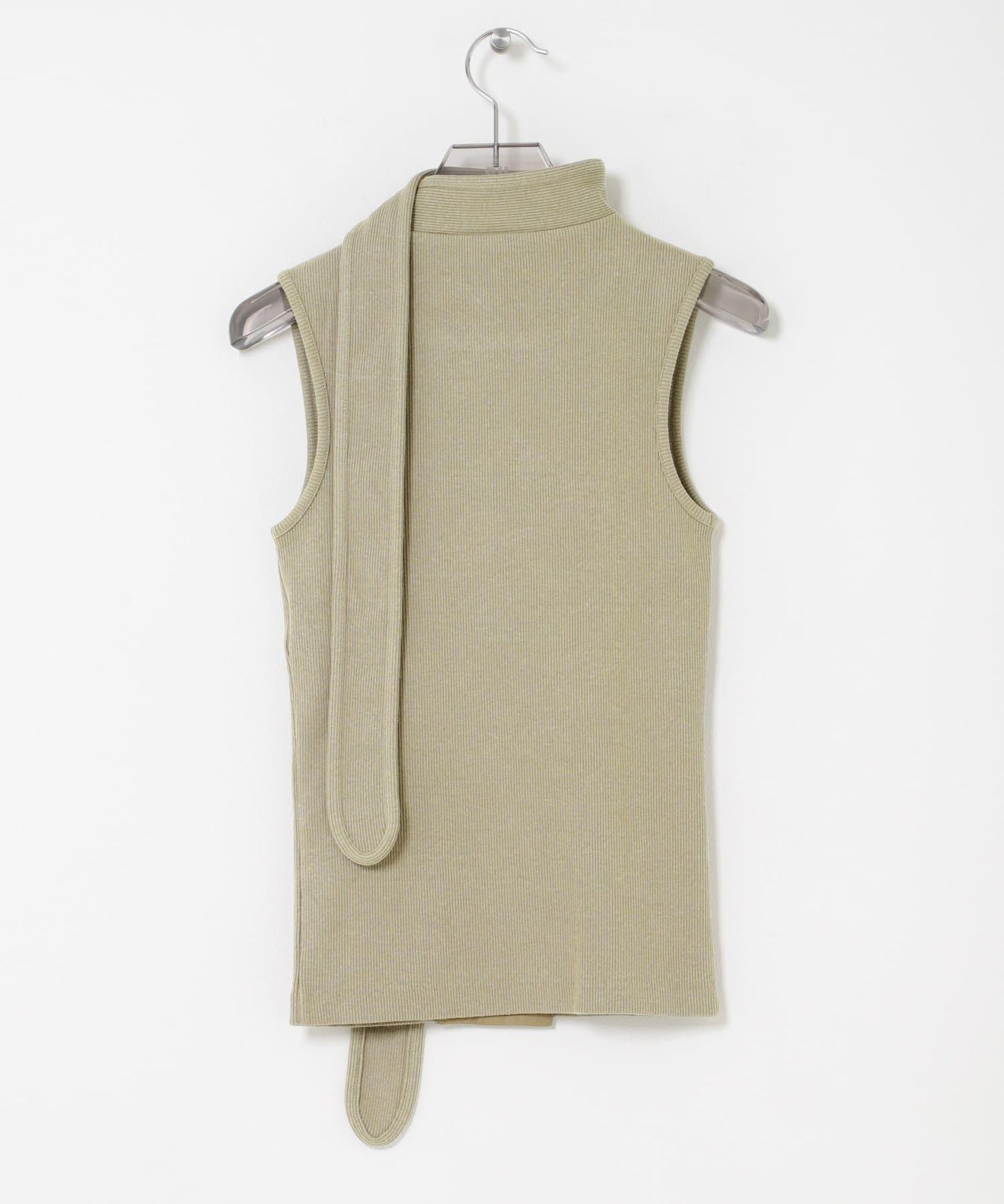 LEM《AIR》E ASYMMETRICAL FITTED TOP 不對稱修身上衣