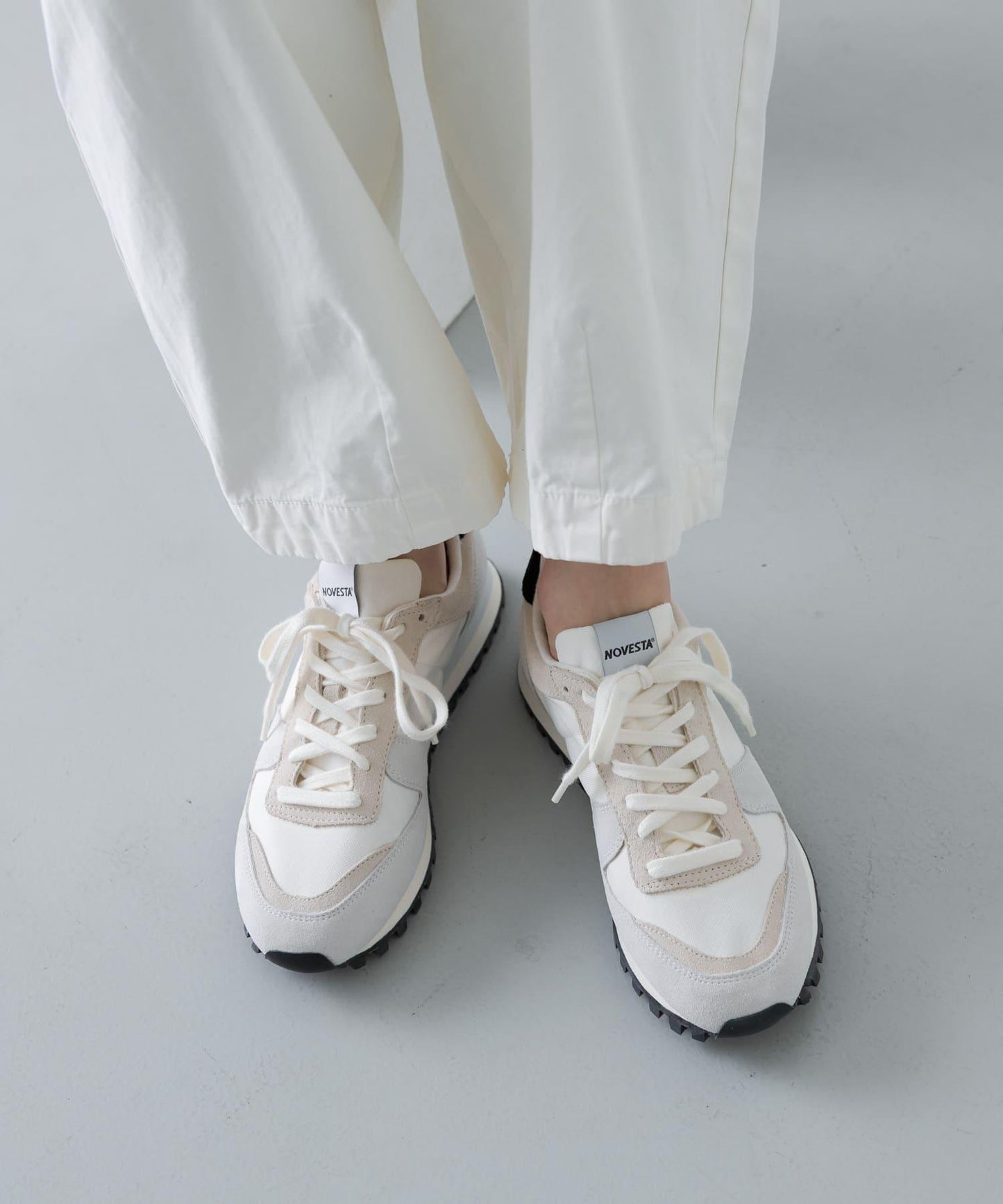 NOVESTA MARATHON TRAIL WHITE 運動鞋