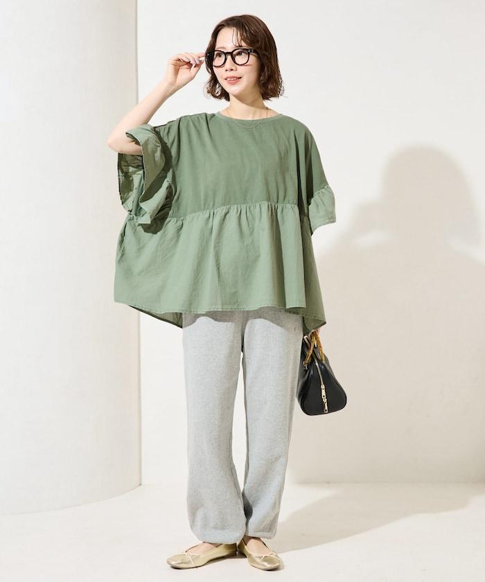 水洗做舊拼接荷葉邊上衣