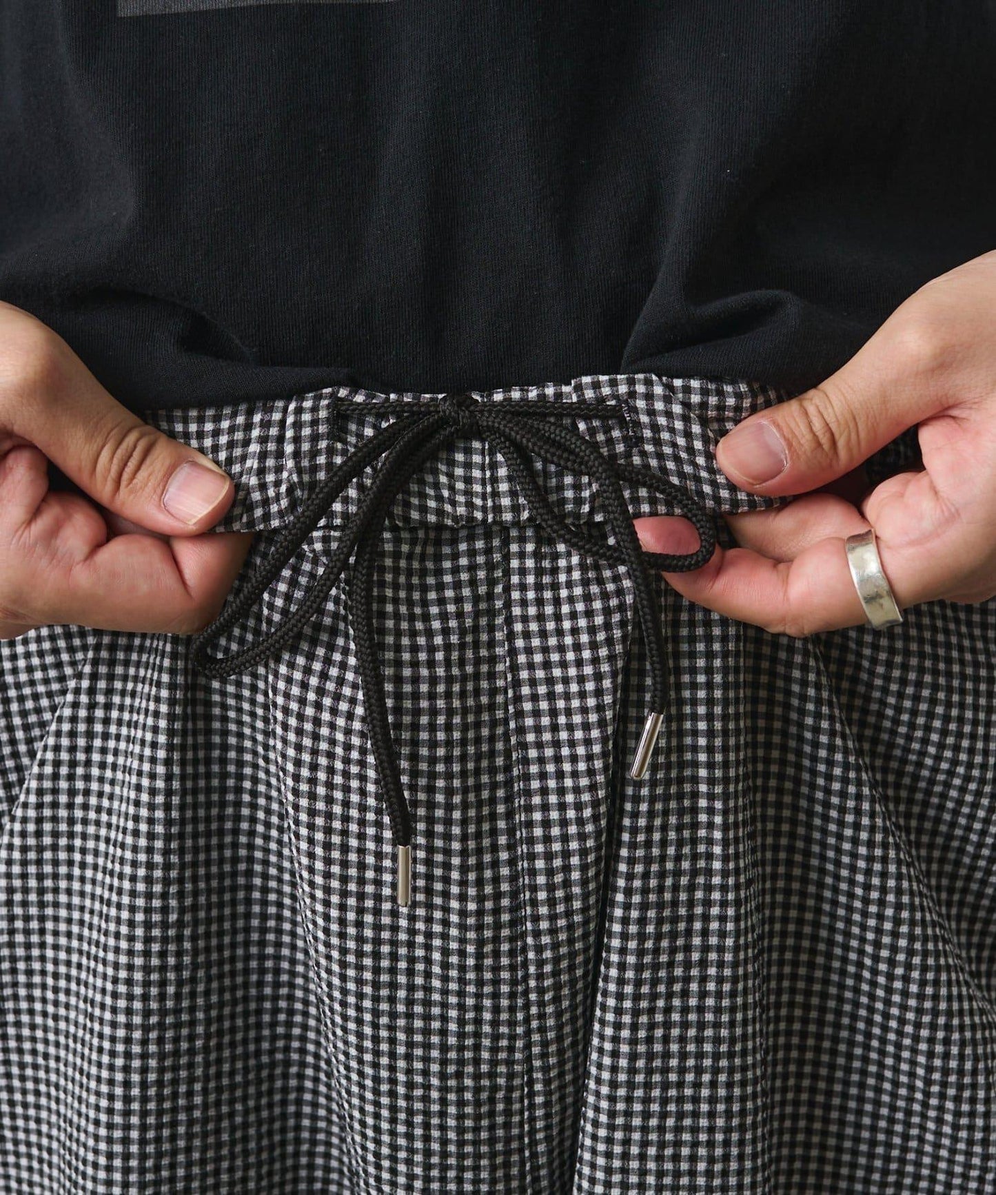 套裝可搭配 泡泡紗格紋 休閒褲