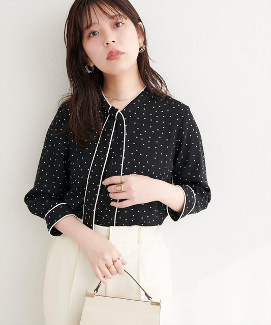 扭結拼色蝴蝶結領襯衫