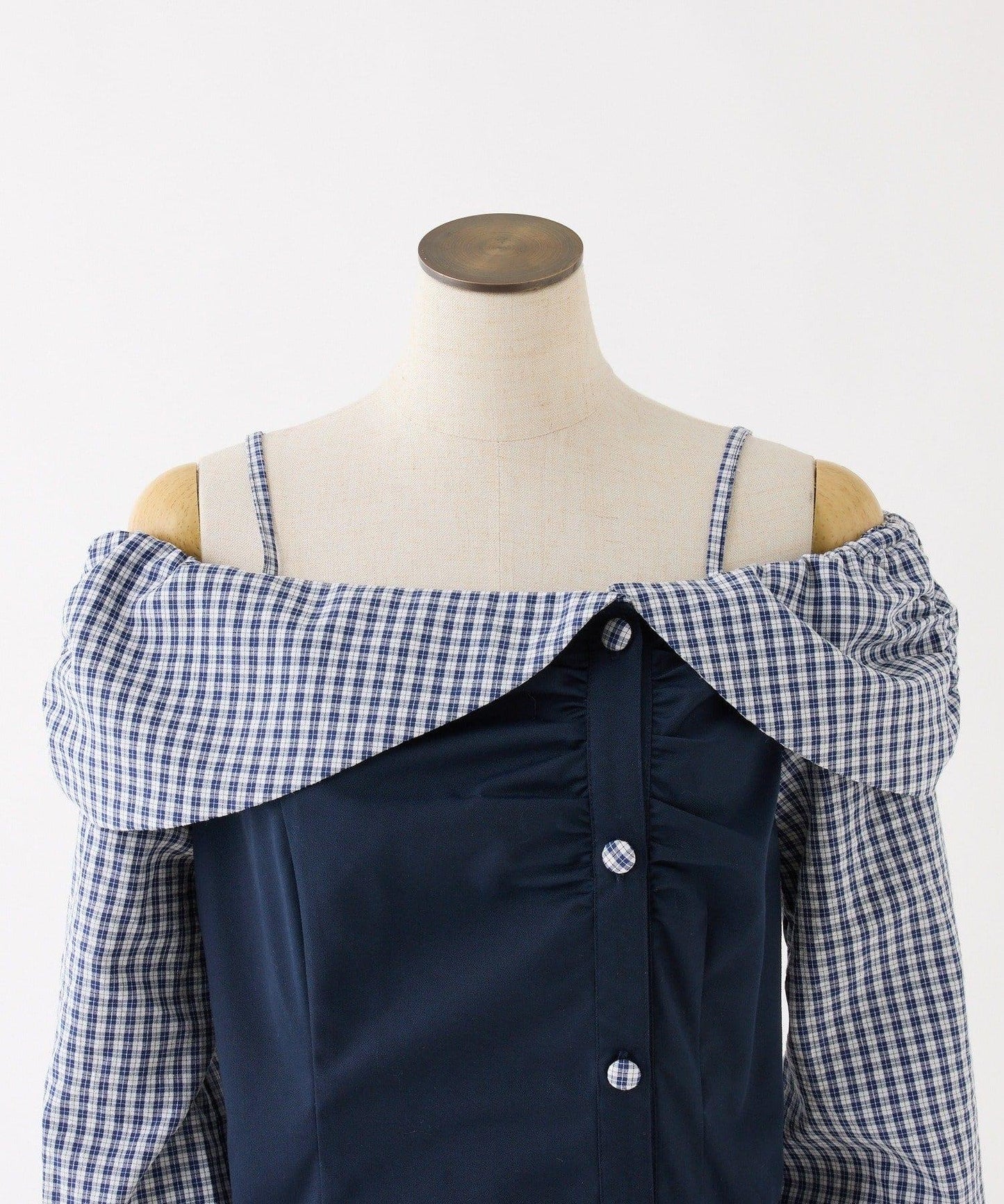 拼色後繫帶露肩上衣