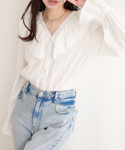荷葉邊領設計襯衫