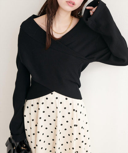 交叉領喇叭袖針織上衣