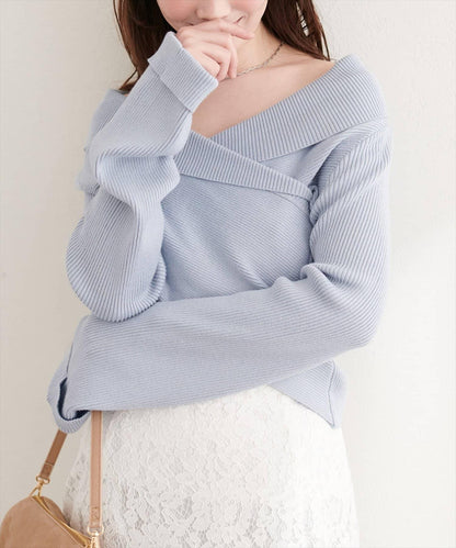 交叉領喇叭袖針織上衣