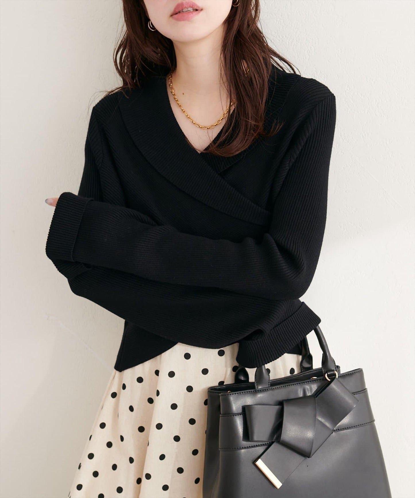 交叉領喇叭袖針織上衣