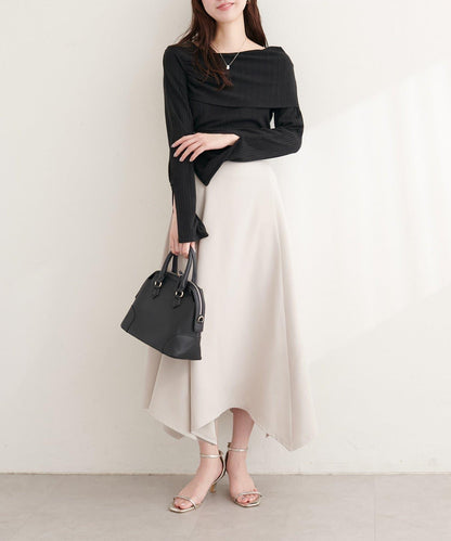 褶皺露肩喇叭袖長袖T恤