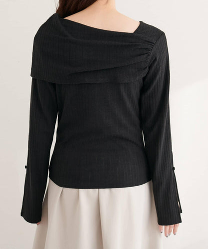 褶皺露肩喇叭袖長袖T恤