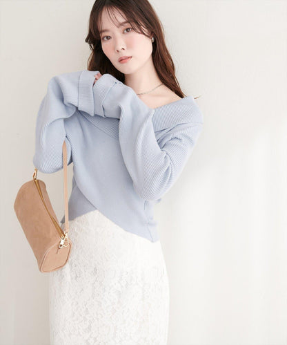 交叉領喇叭袖針織上衣