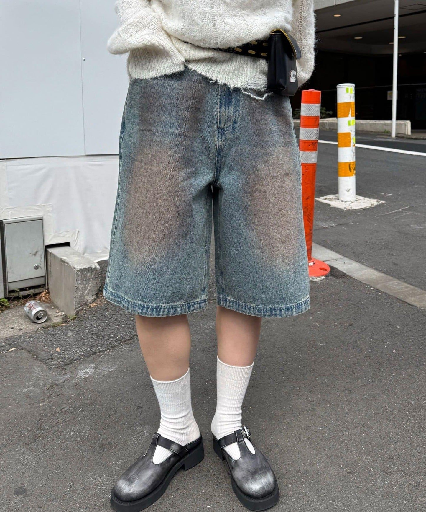 復古風寬鬆牛仔短褲