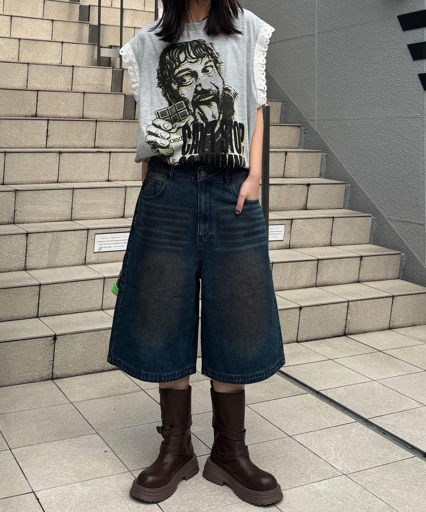 復古風寬鬆牛仔短褲