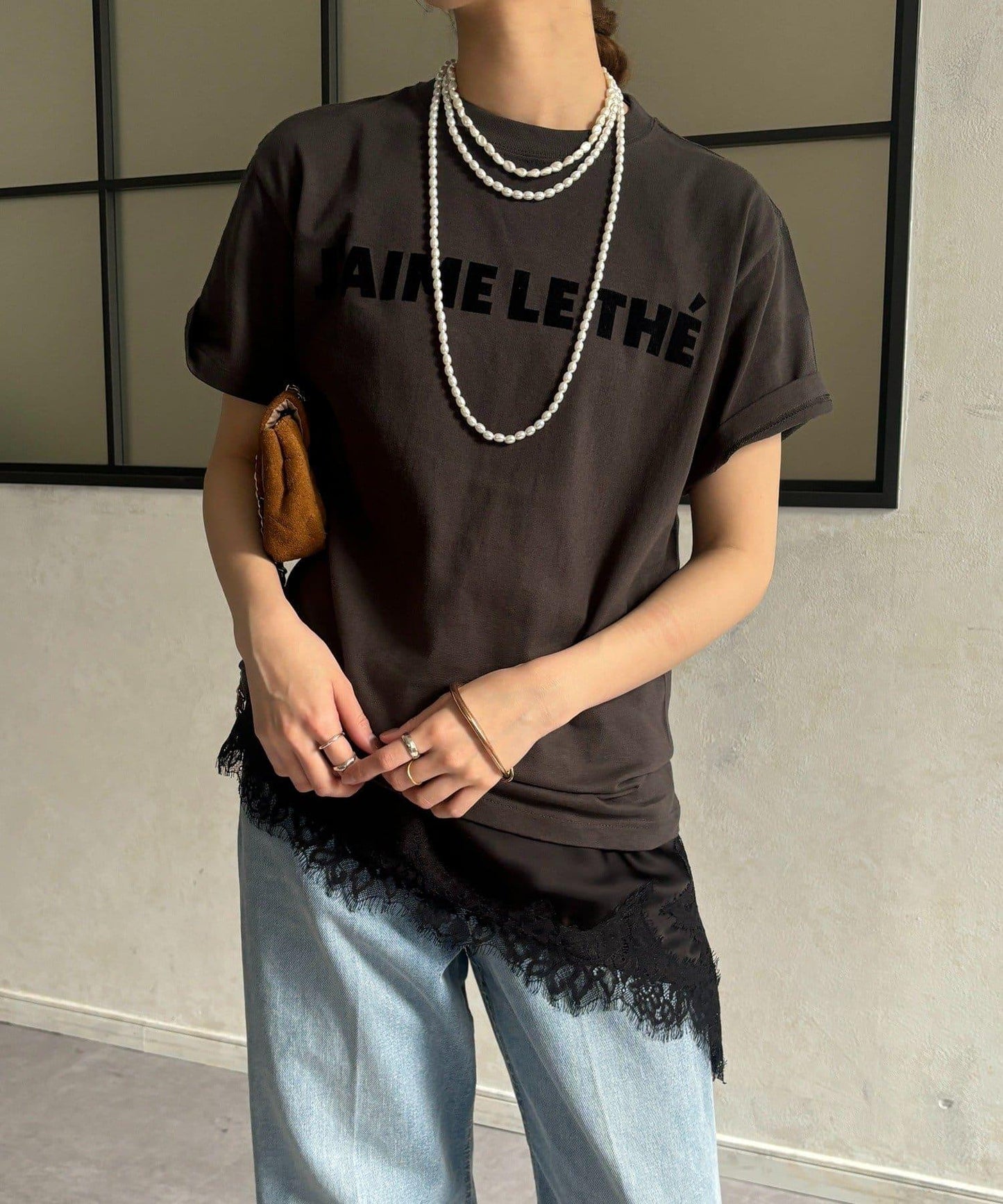 JAIMELETHE 植絨logo字母設計 T恤