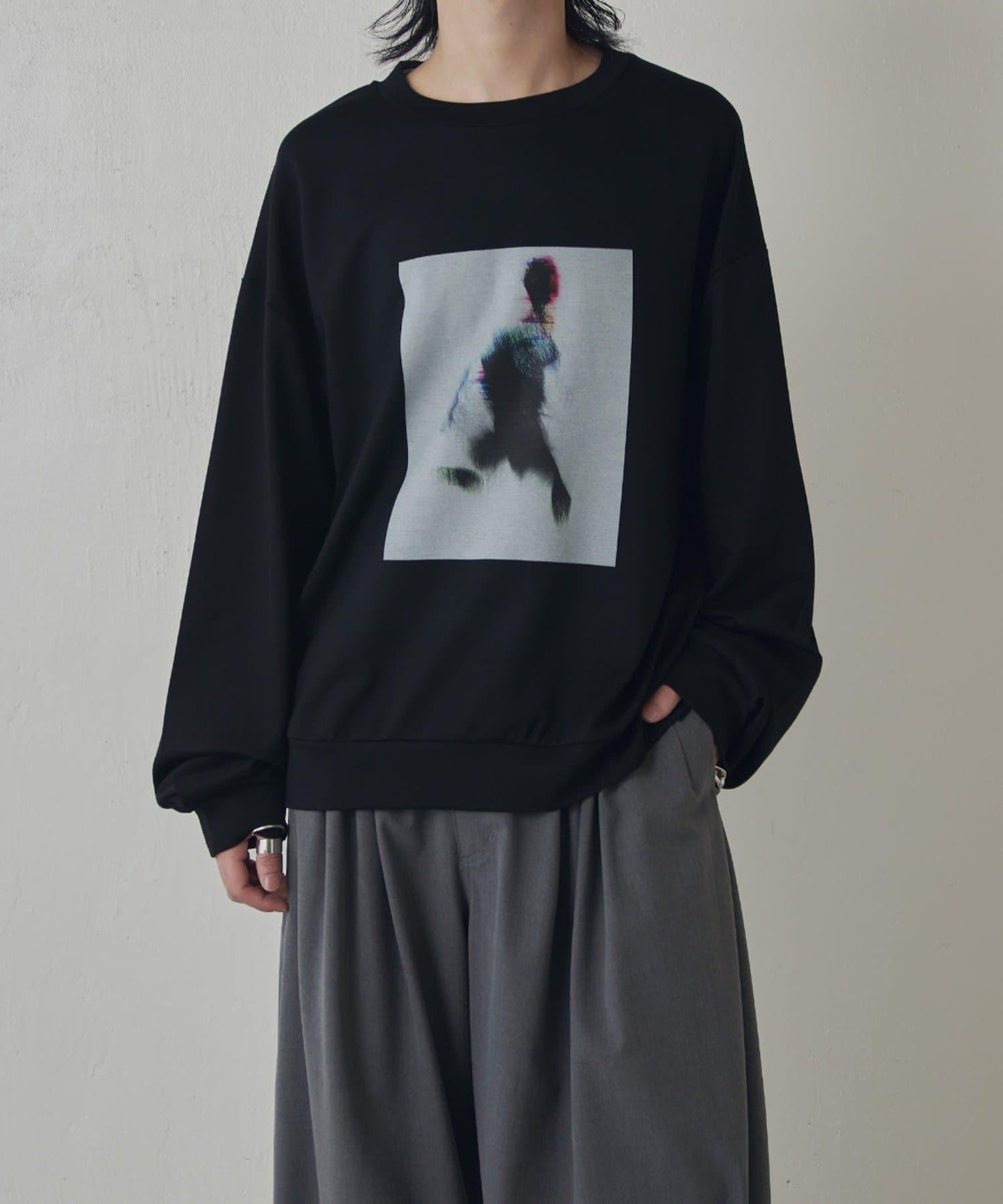 OUT OF FORCUS 長袖T恤