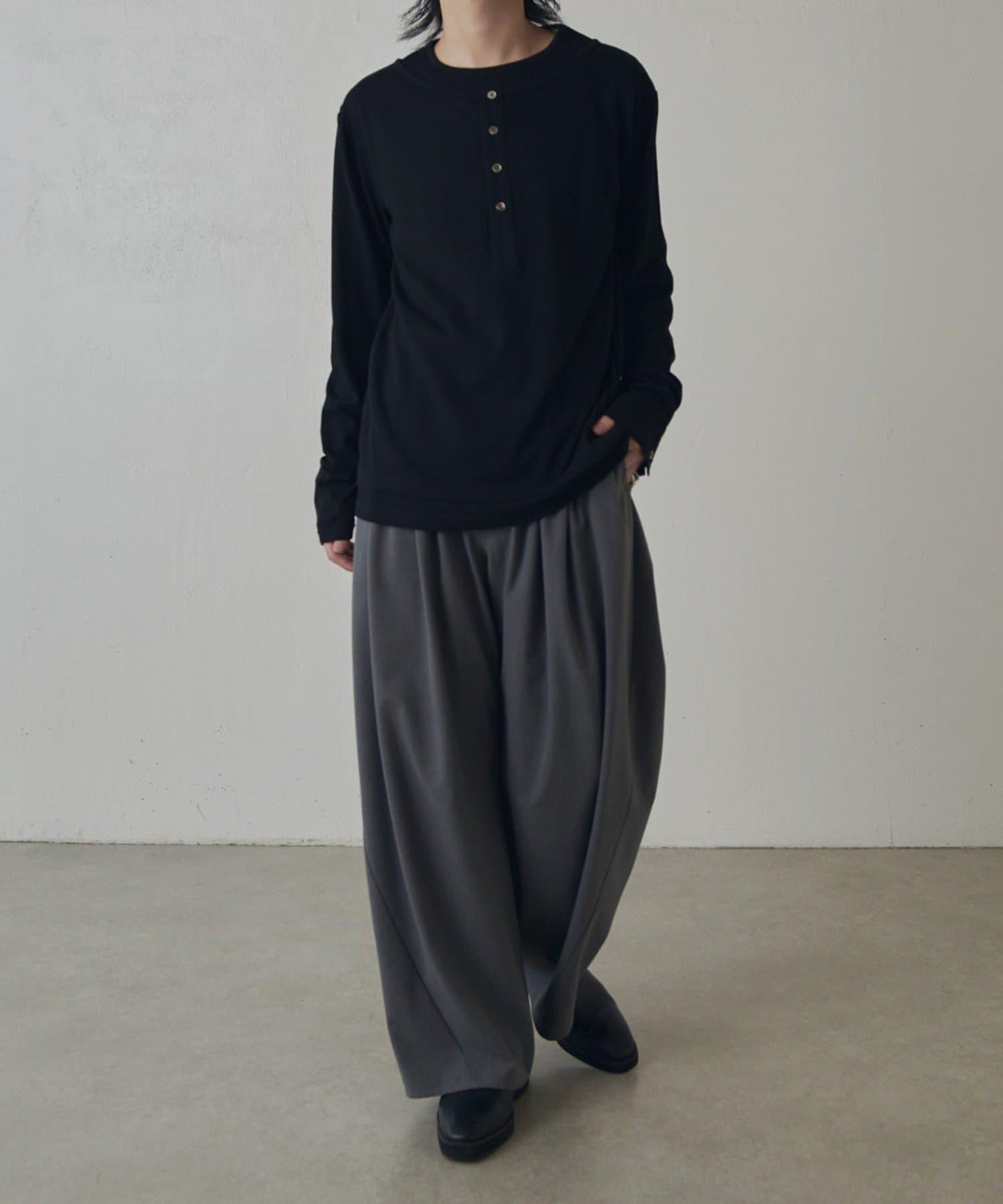 疊搭亨利領長袖T恤