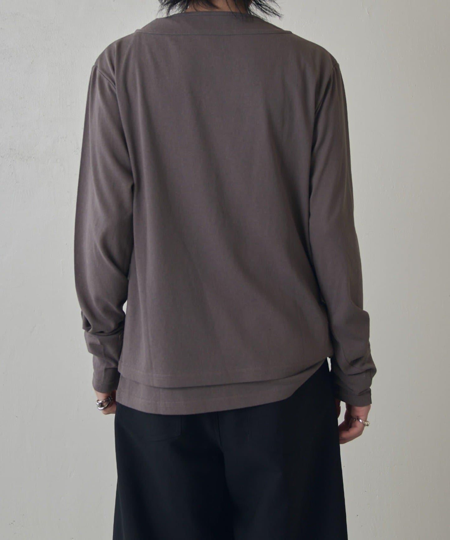 疊搭亨利領長袖T恤