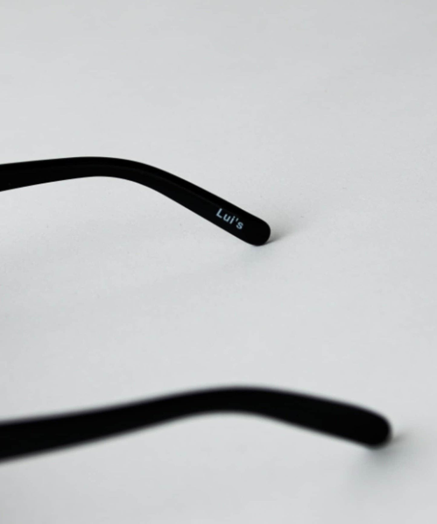 菸灰色半框太陽鏡