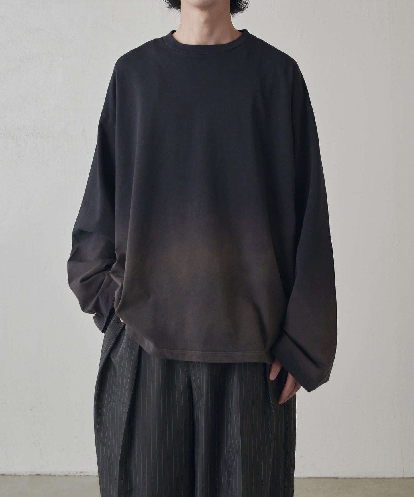 Neucon 漸變漂染寬鬆長袖T恤