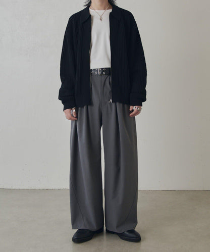 莉莉紗線拉鍊針織短外套