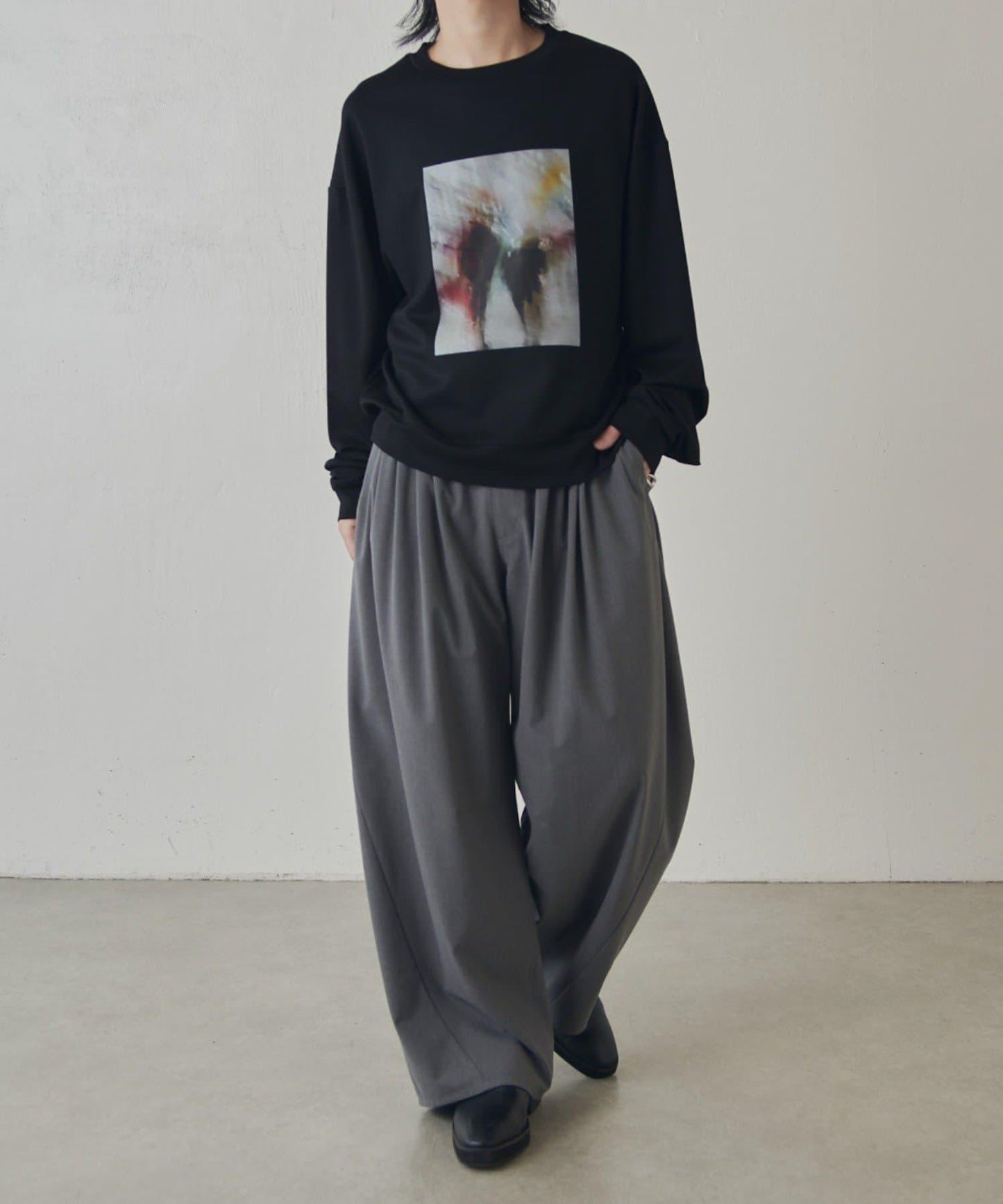 OUT OF FORCUS 長袖T恤