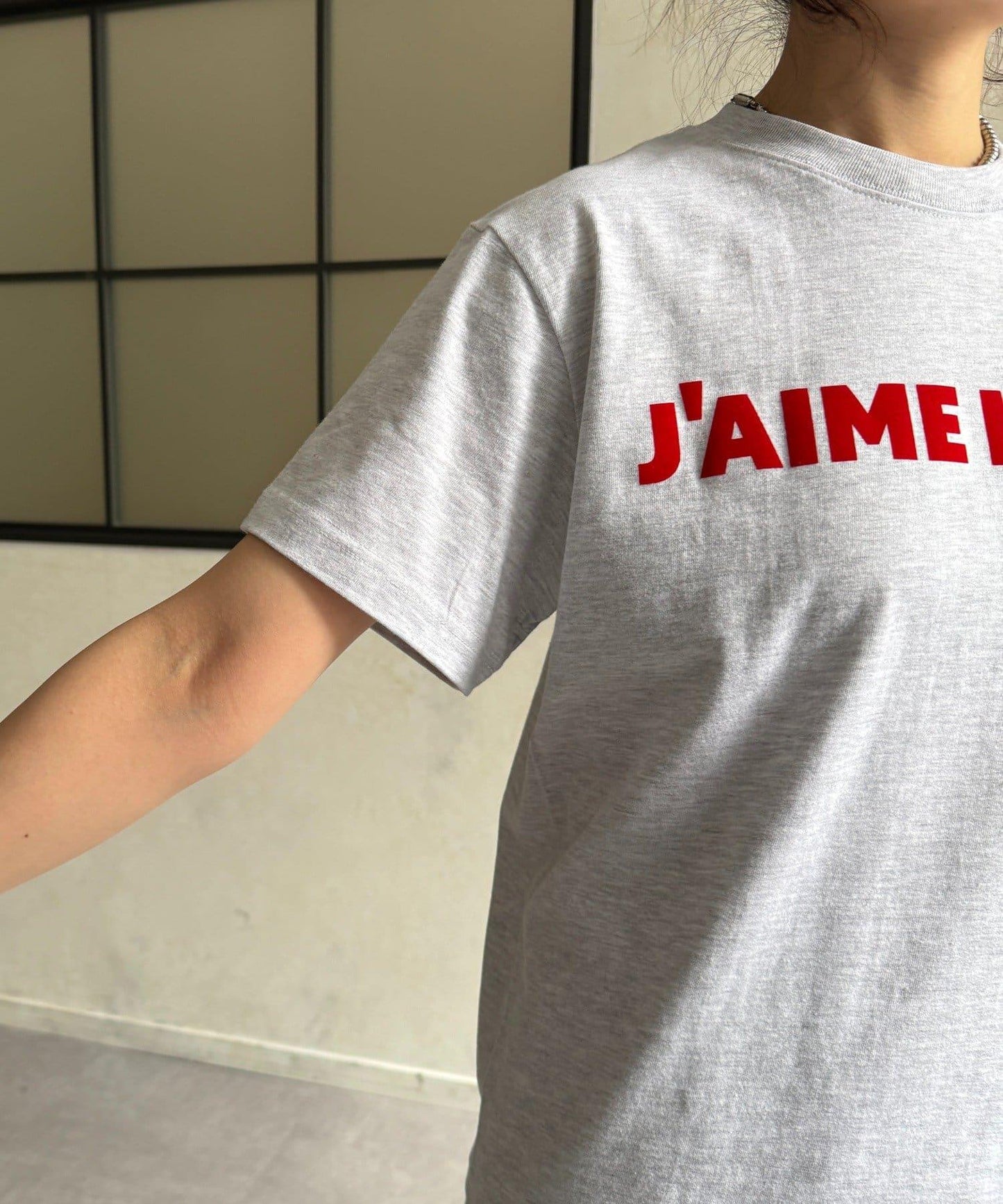 JAIMELETHE 植絨logo字母設計 T恤