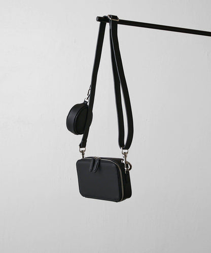 連續方形肩包