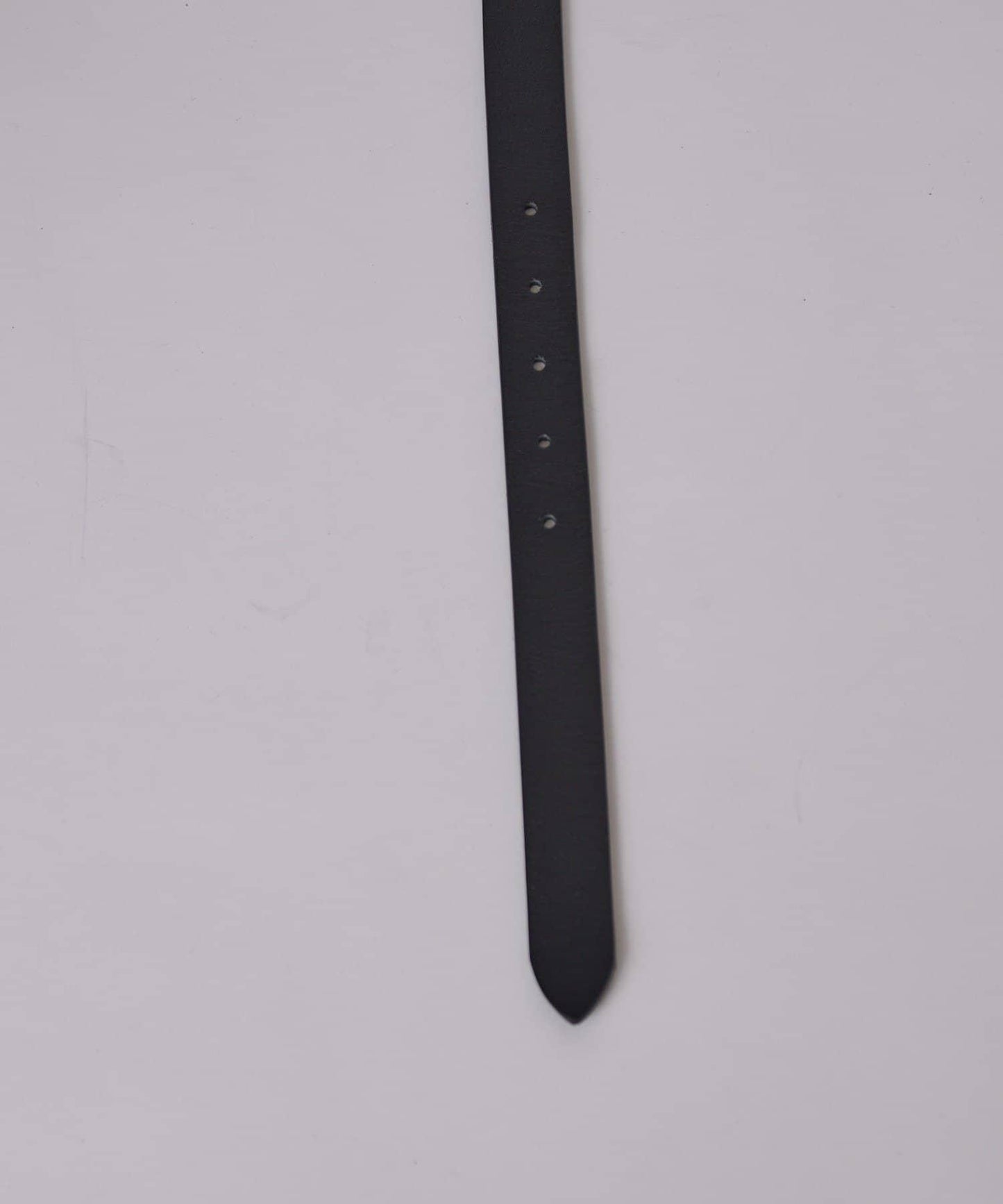 植鞣皮細版腰帶