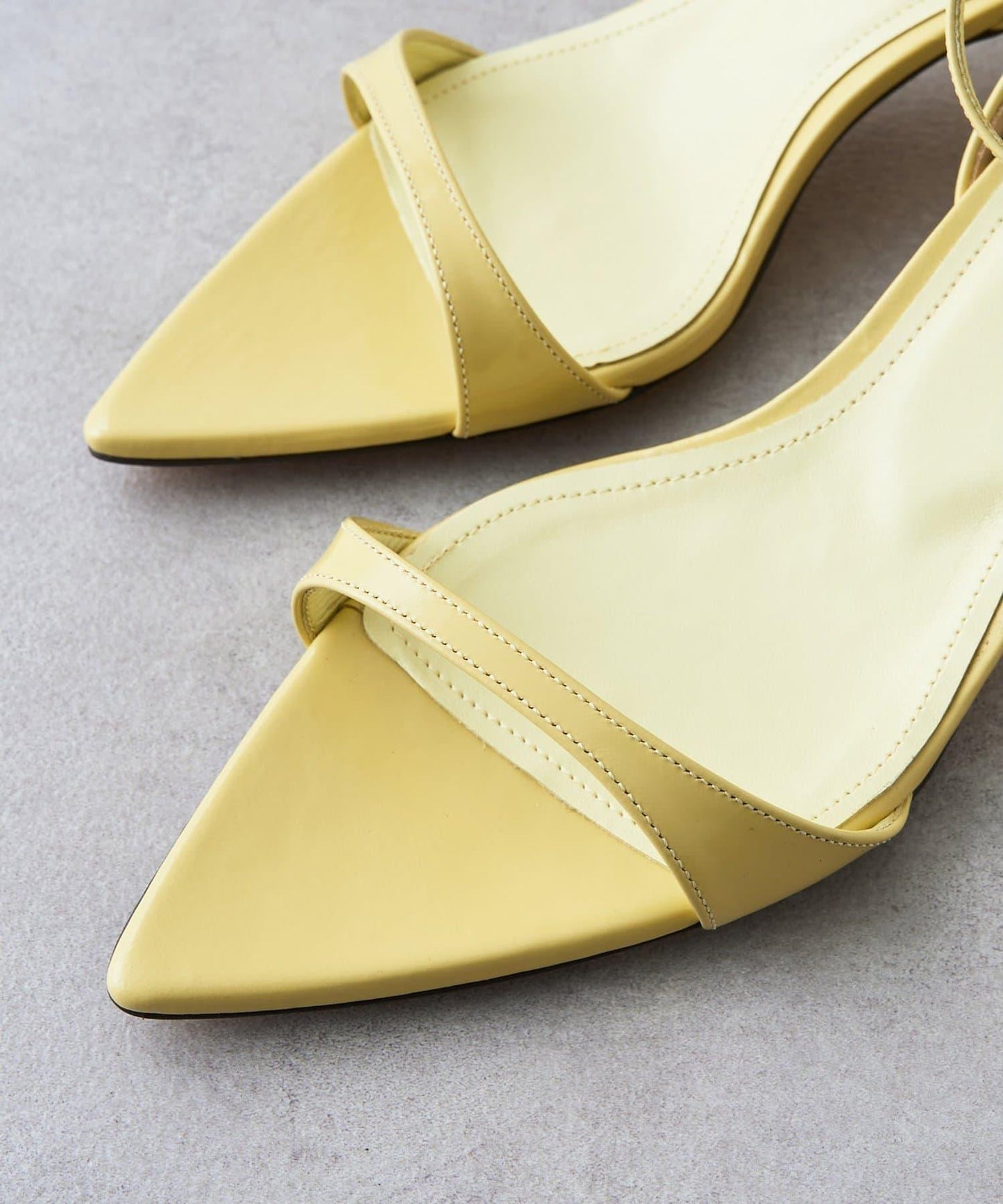 博主合作配色 Hoaw. 綁帶涼鞋