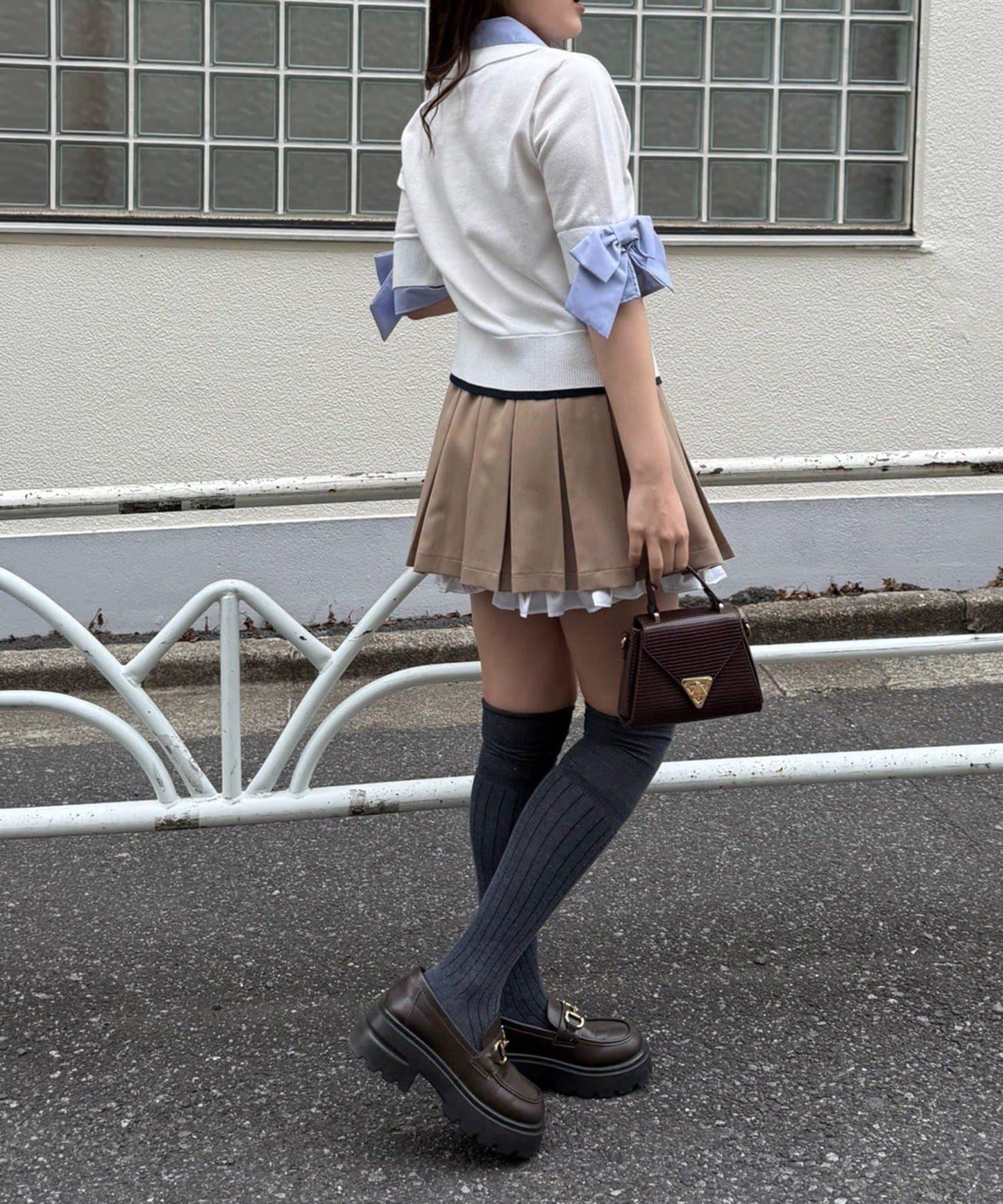 ANOTHER BRANCH 雙層領拼接五分袖針織上衣