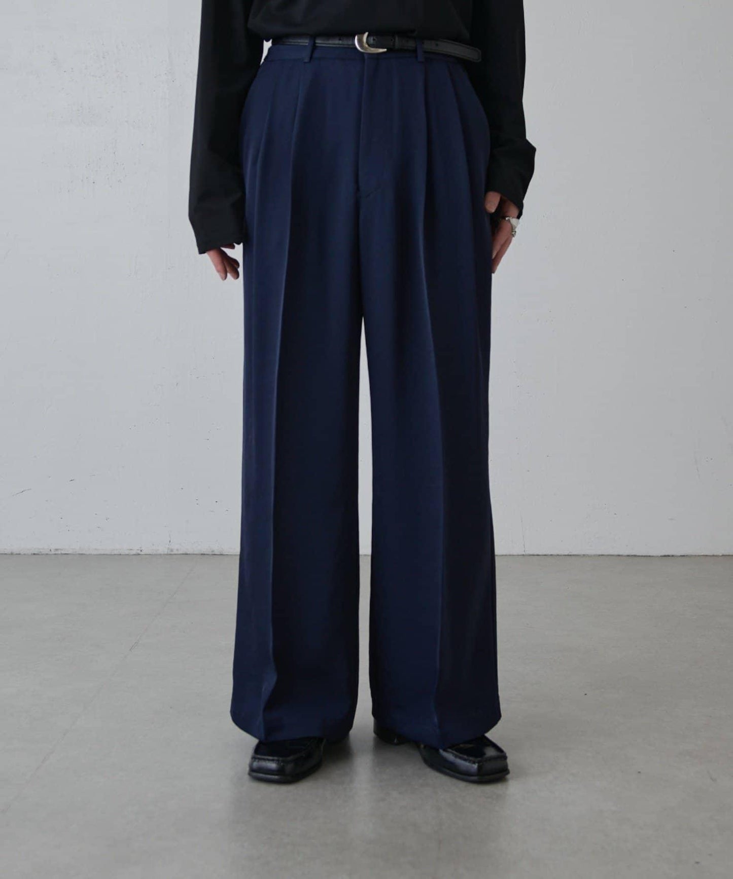 斜紋闊腿休閒長褲