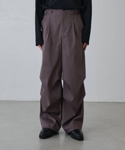 高捻面料 寬鬆設計 降落傘褲