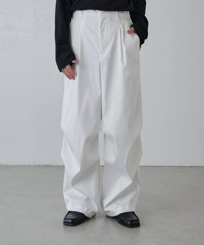 高捻面料 寬鬆設計 降落傘褲