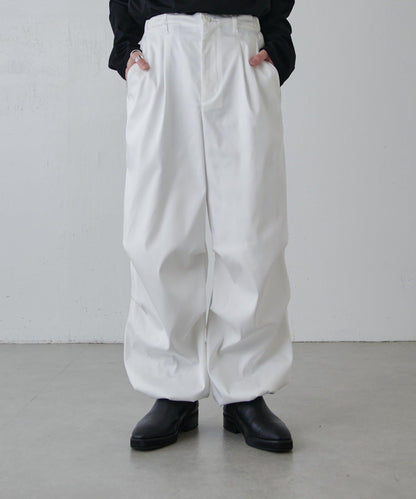 高捻面料 寬鬆設計 降落傘褲