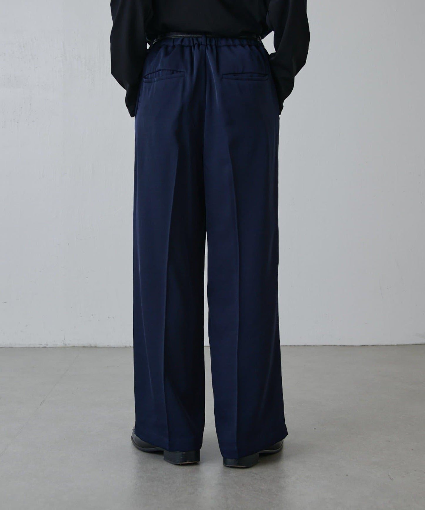 斜紋闊腿休閒長褲