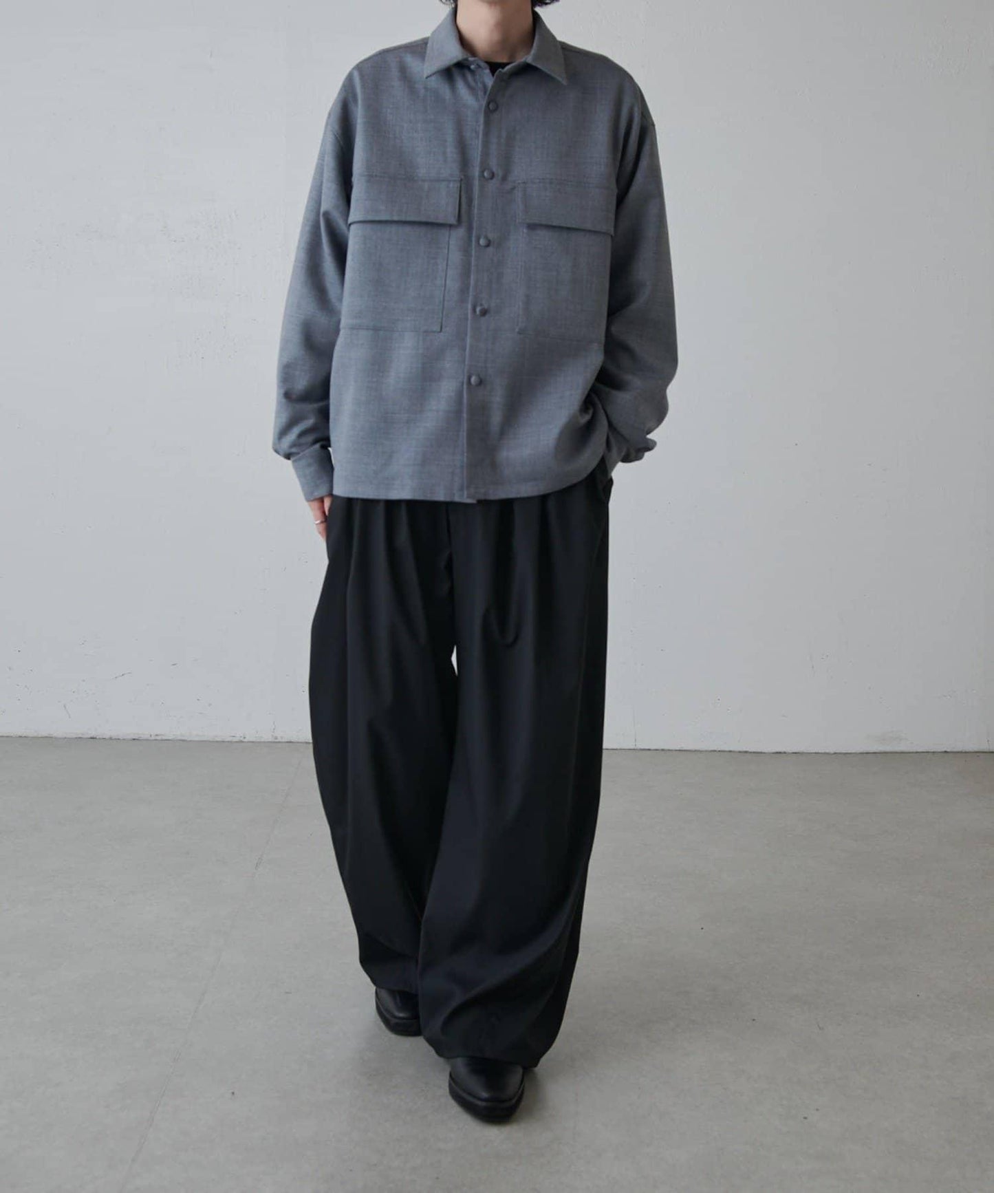 斜紋闊腿休閒長褲