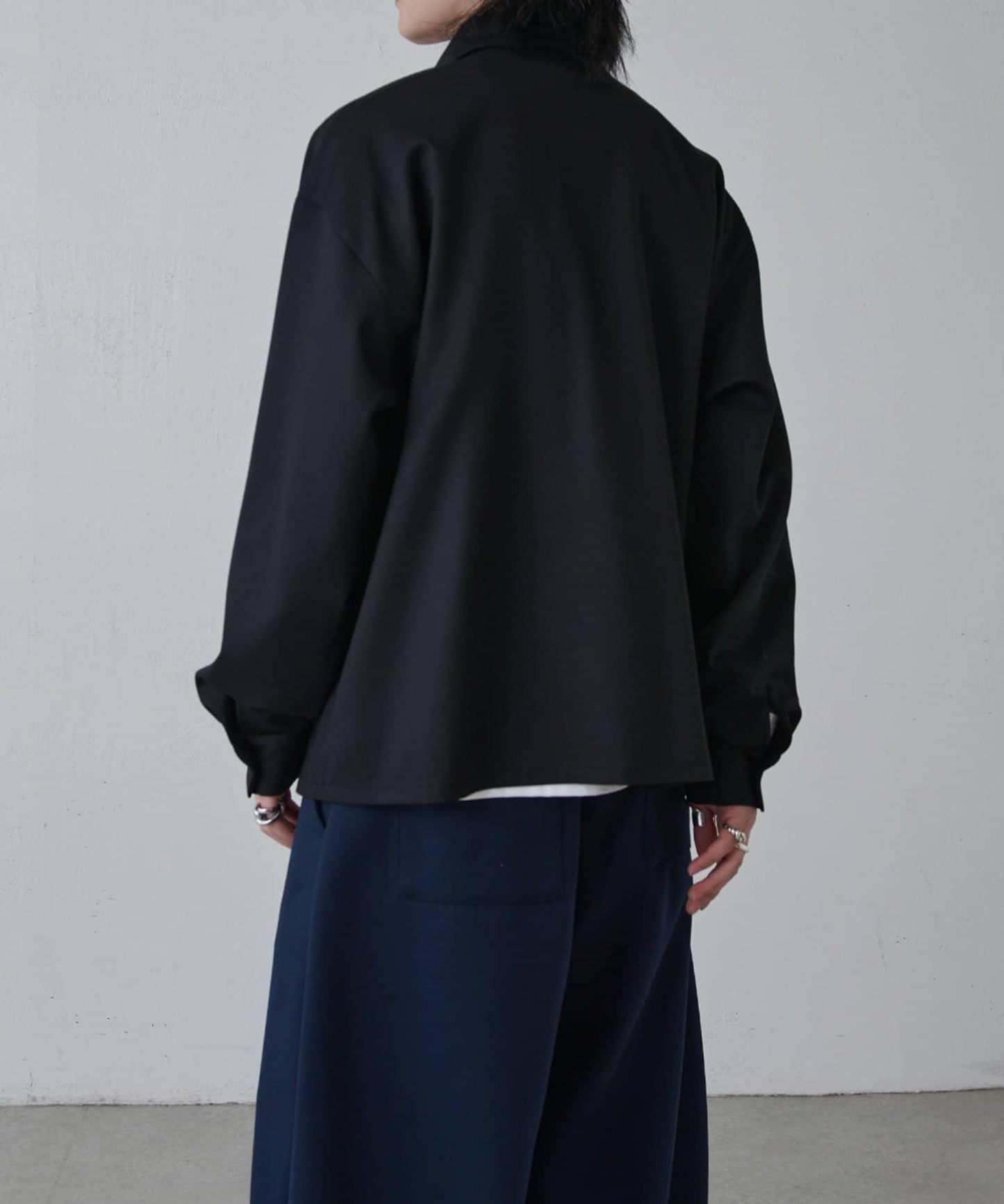 雙口袋寬鬆襯衫夾克