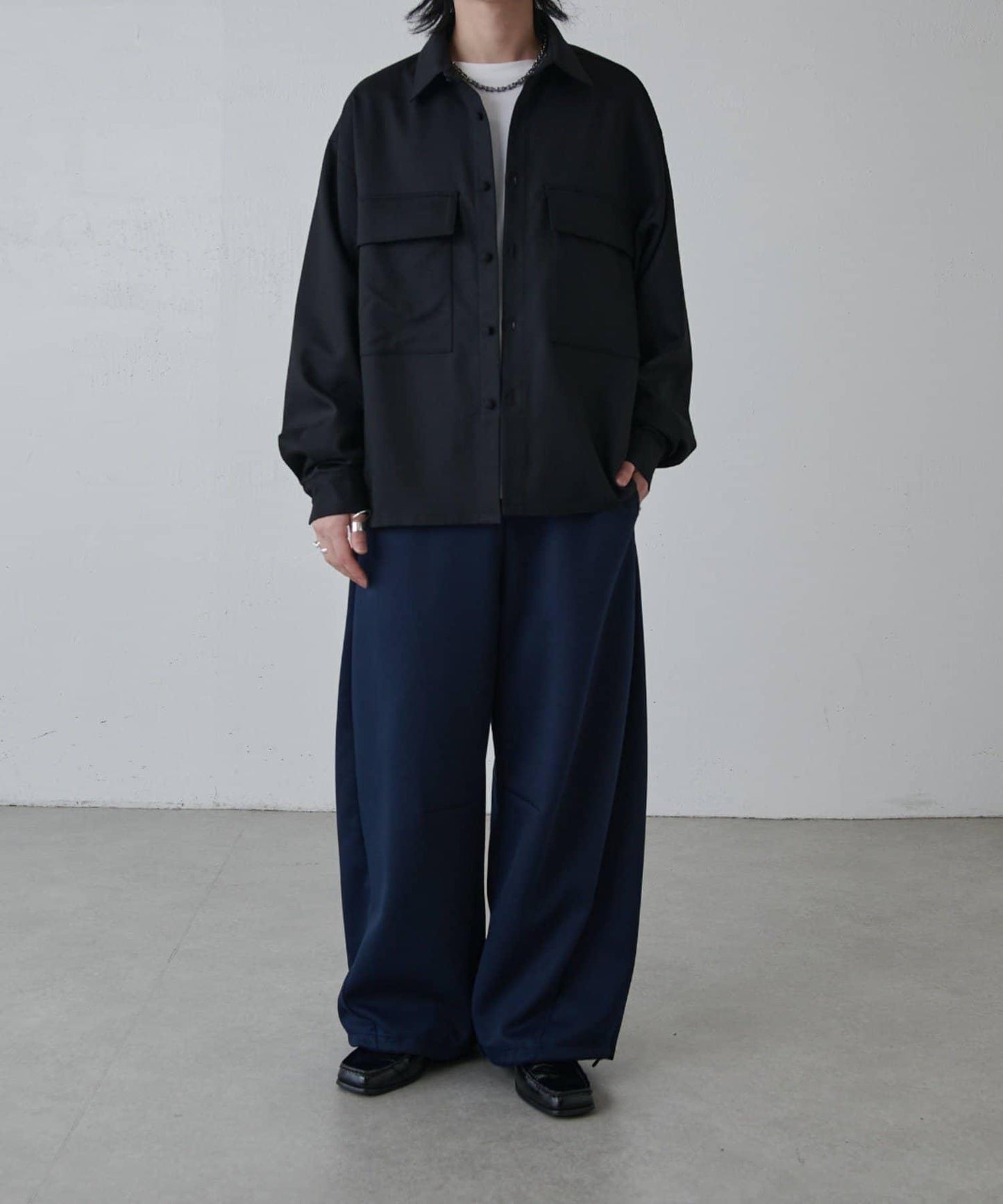 雙口袋寬鬆襯衫夾克