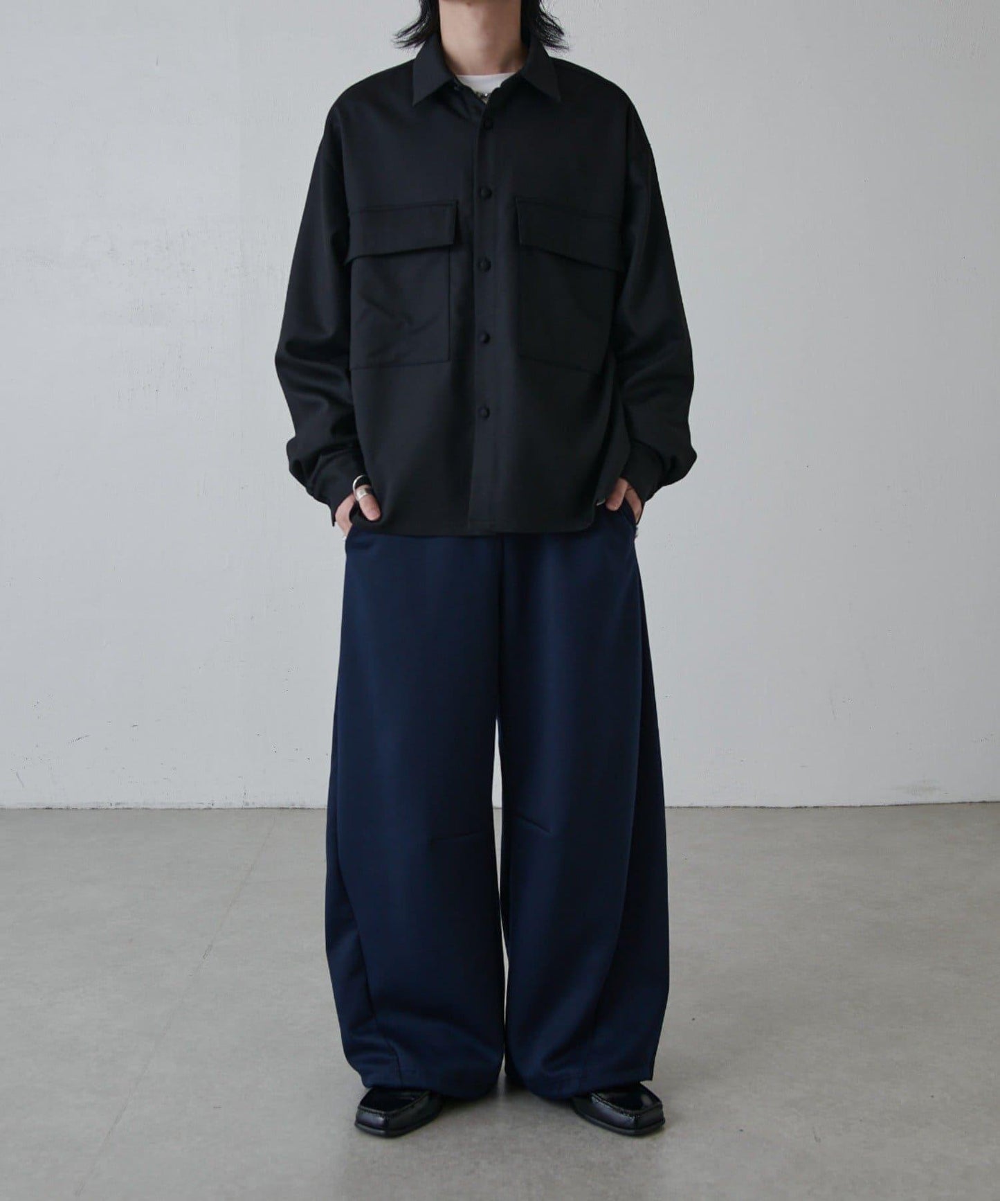 雙口袋寬鬆襯衫夾克