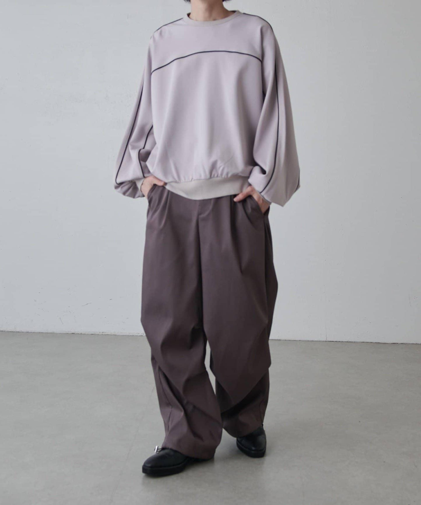 高捻面料 寬鬆設計 降落傘褲