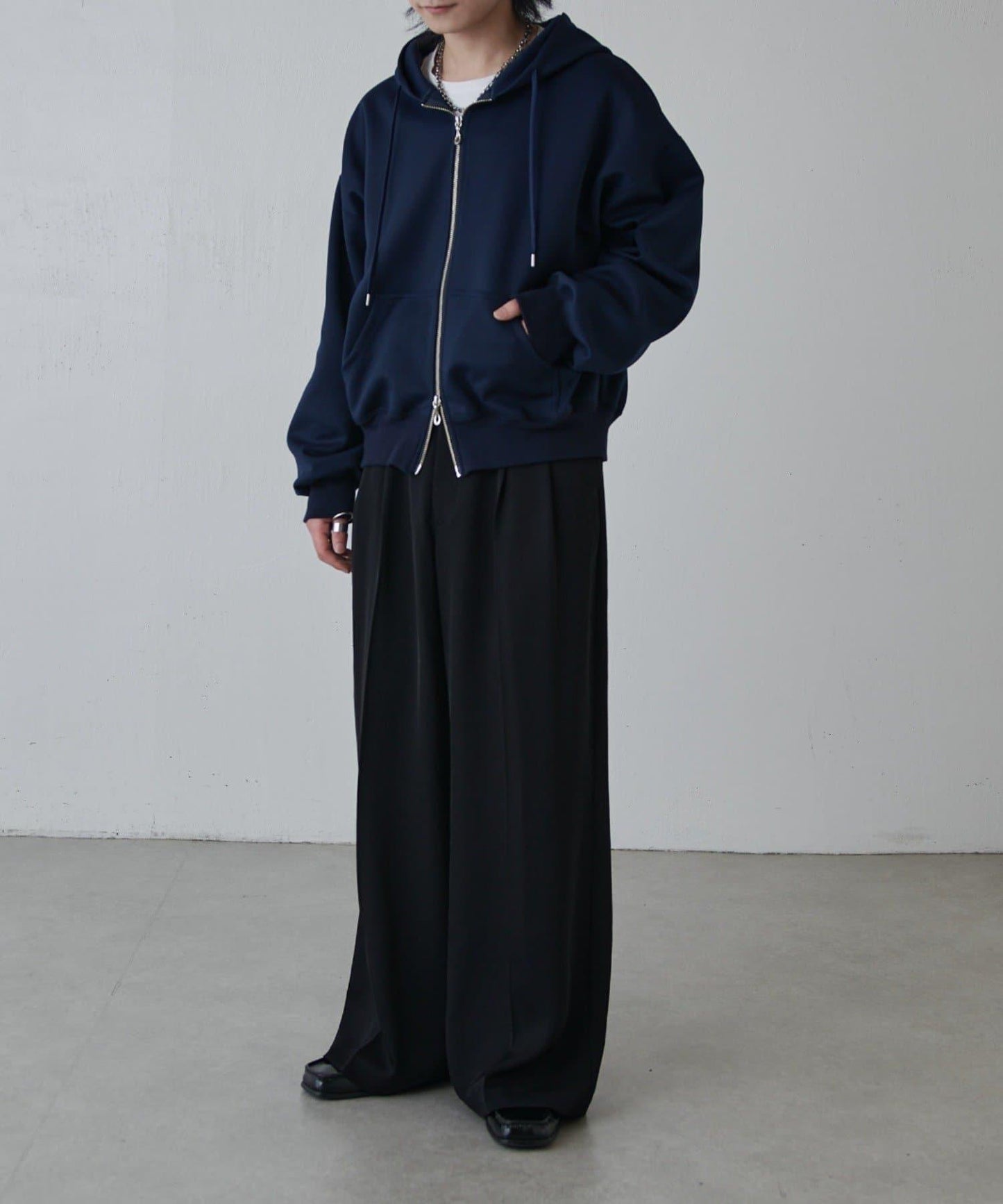 斜紋闊腿休閒長褲