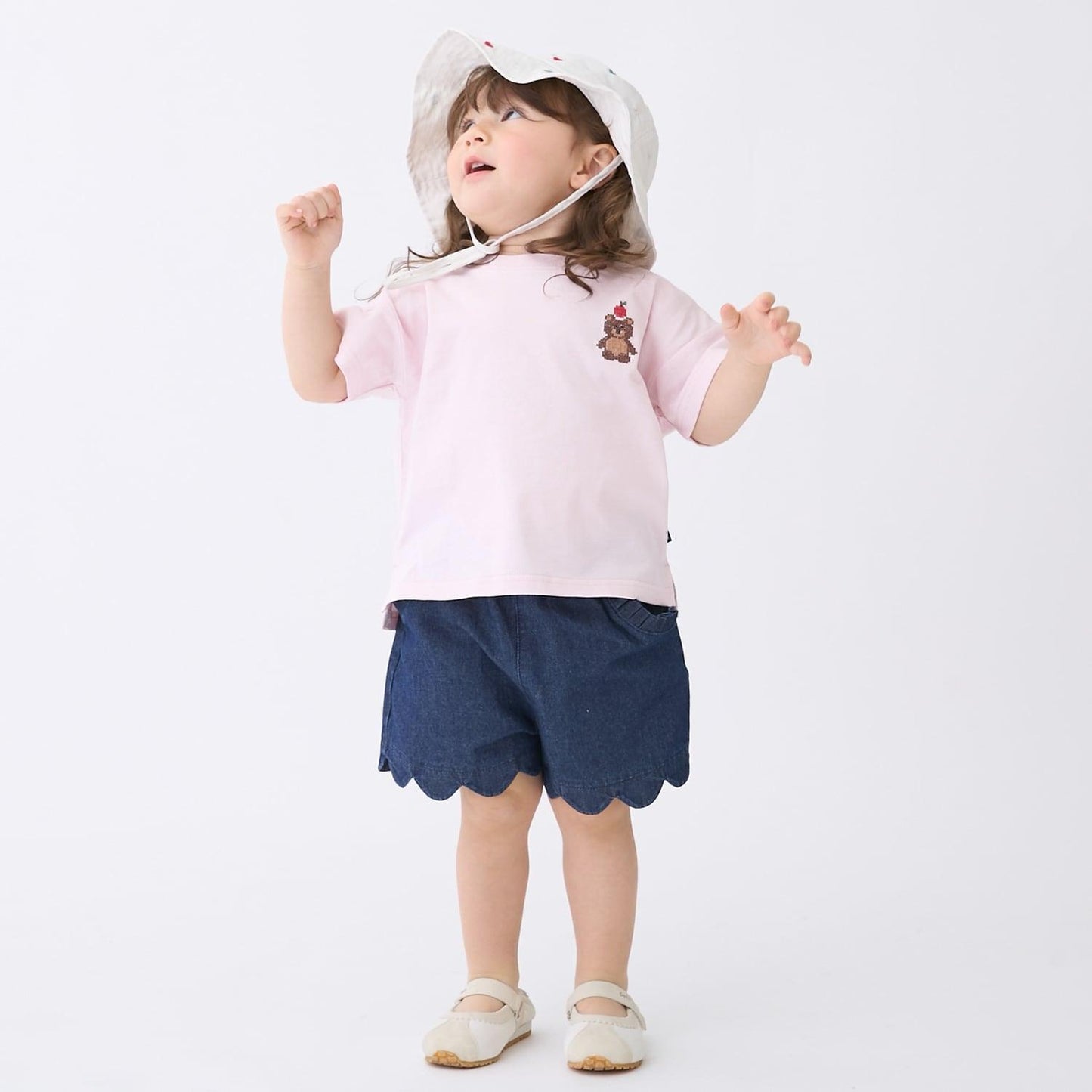 防汙功能 荷葉邊設計 休閒短褲