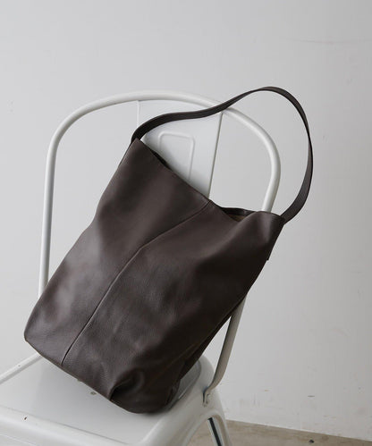 2.718 水桶單肩包