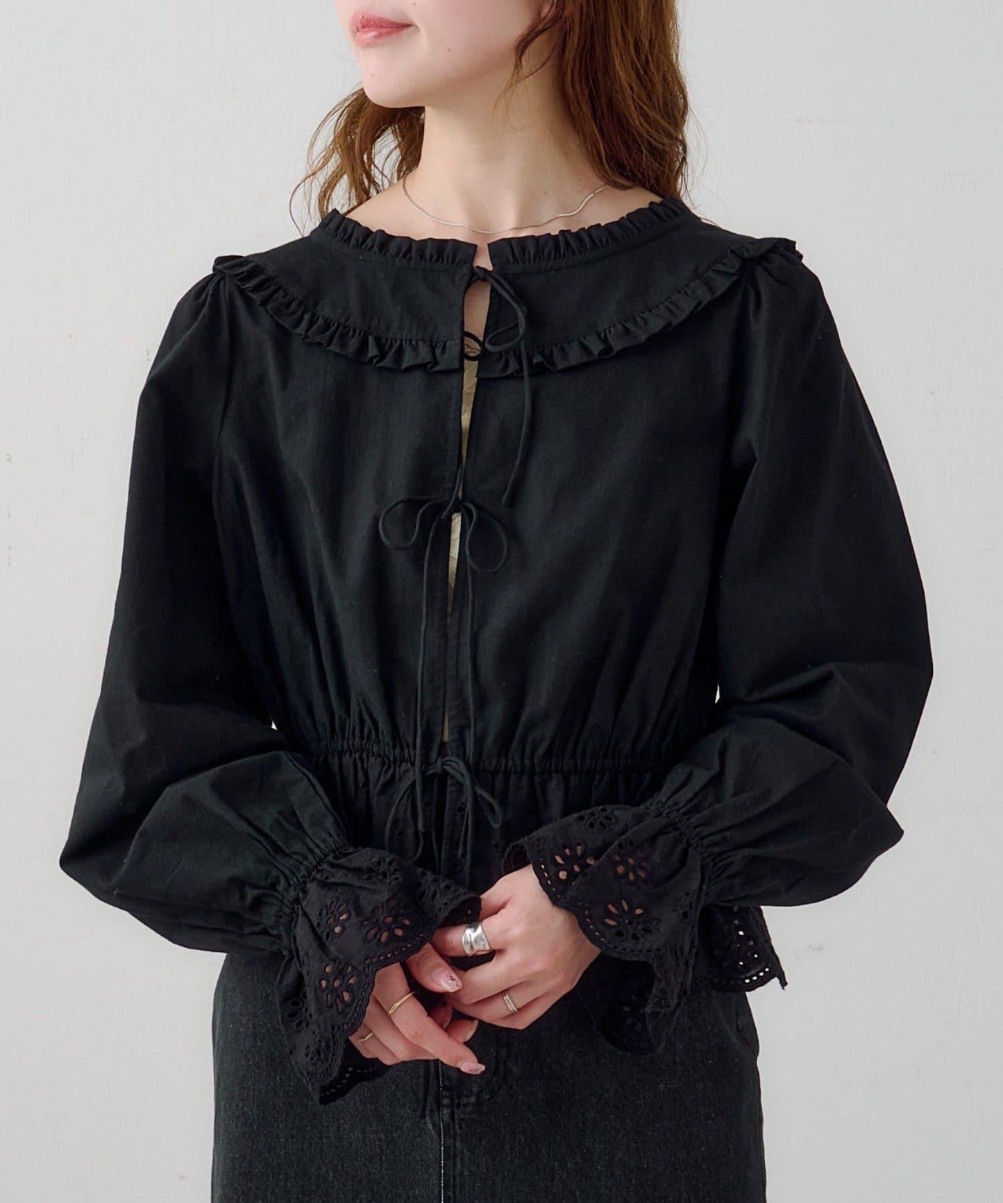 B棉質蕾絲 荷葉邊 襯衫