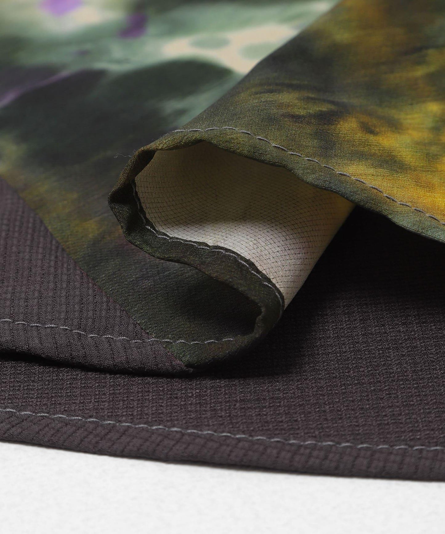 and wander ROA PRINTED BREATHABLE 印花透氣襯衫