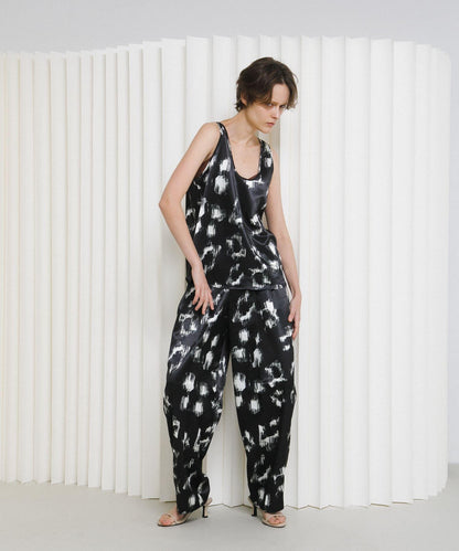 black flower 圖案 褲子