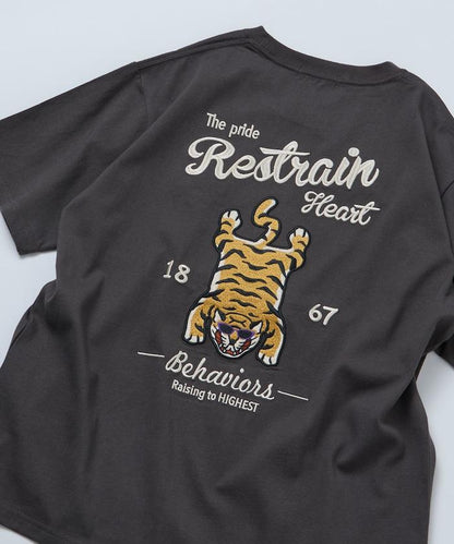 寬鬆版型 背部刺繡設計 TIGER 圓領T恤
