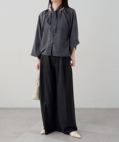 B 透感格紋 蝴蝶結設計 襯衫