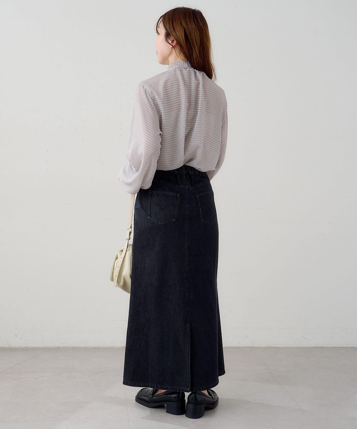 B 透感格紋 蝴蝶結設計 襯衫