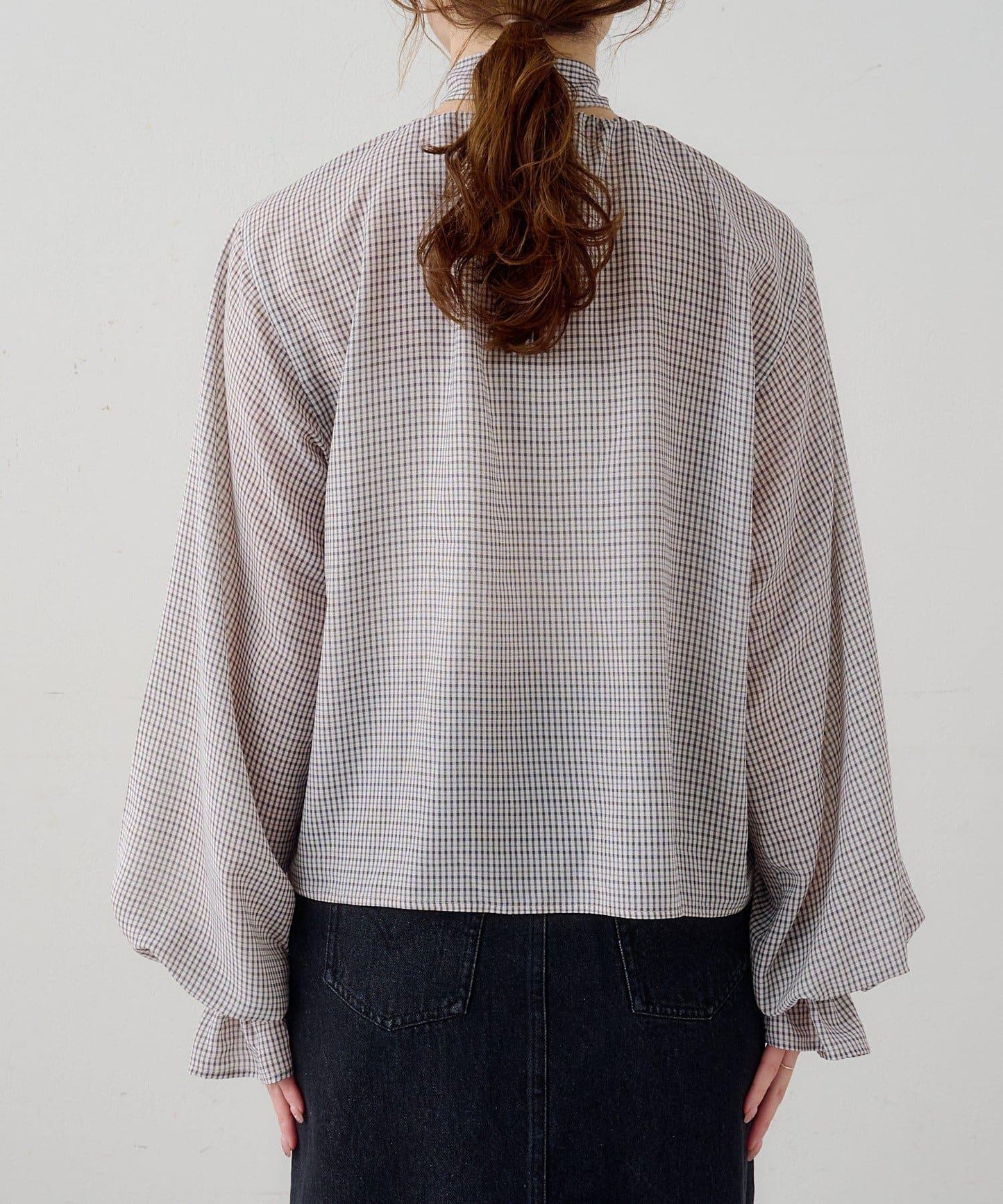 B 透感格紋 蝴蝶結設計 襯衫